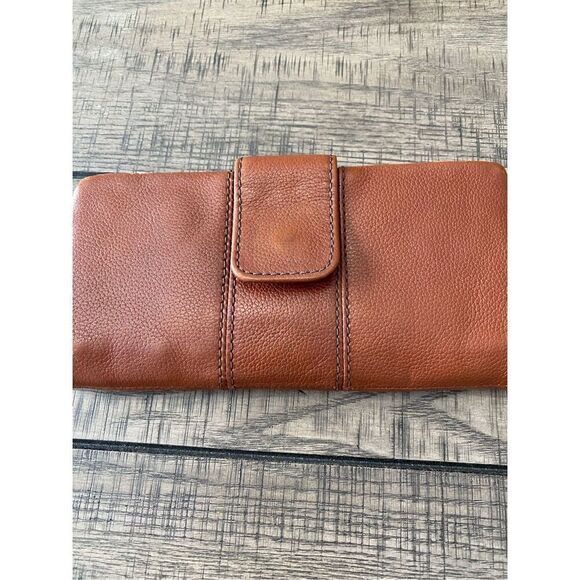 Fossil leather woman’s wallet - Picture 3 of 11